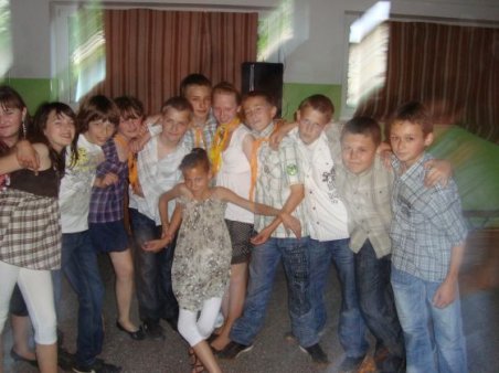 Pożegnalna dyskoteka absolwentów