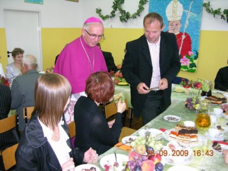 Poświecenie kamienia węgielnego sali widowiskowo-sportowej