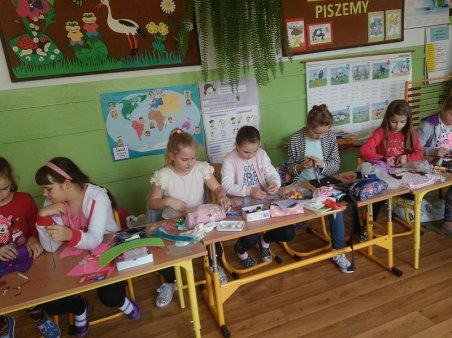 Tańcowała igła z nitką