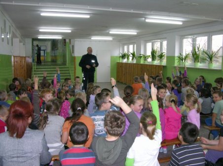 2011 rok pieszego - rozsądny i widoczny pieszy