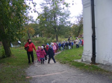 Przedszkolaki w Zwierzyńcu