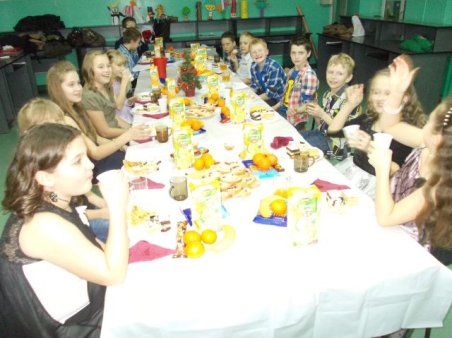 Zabawa choinkowa IV-VI