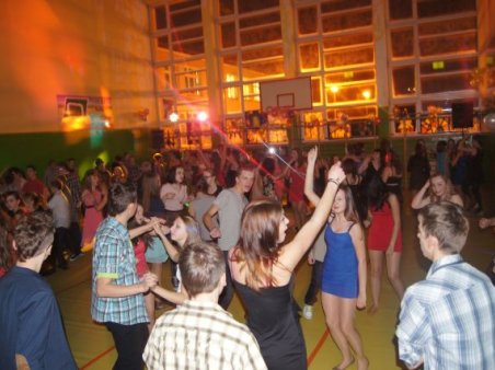 Zabawa choinkowa Gimnazjum