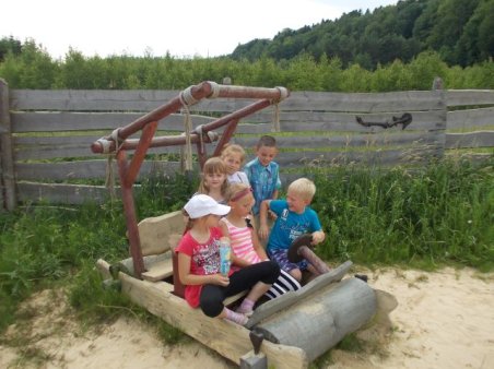 Drugoklasiści w Krasnobrodzie