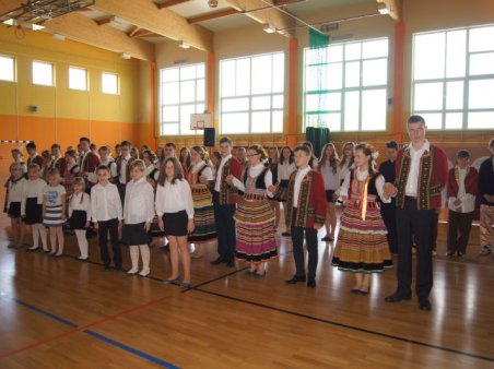 Jesteśmy Polakami, ...