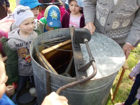 Wizyta u pszczelarza