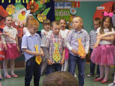 DZIEŃ MAMY W PRZEDSZKOLU