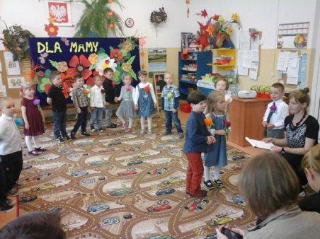 DZIEŃ MAMY W PRZEDSZKOLU