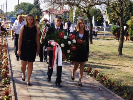 UROCZYSTOŚĆ ROZPOCZĘCIA ROKU SZKOLNEGO 2015/2016