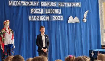 Międzyszkolny Konkurs Recytatorski Poezji Ludowej 