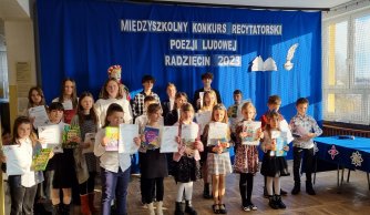 Międzyszkolny Konkurs Recytatorski Poezji Ludowej 