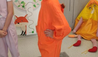 "Deszcz dla ogórka" - inscenizacja klasy III a