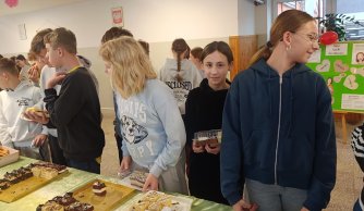 Dzień Życzliwości - Kiermasz Ciast i Sklepik Dobrego Serca.