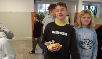 Dzień Życzliwości - Kiermasz Ciast i Sklepik Dobrego Serca.