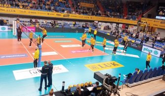 MECZ SIATKÓWKI NA NAJWYŻSZYM POZIOMIE